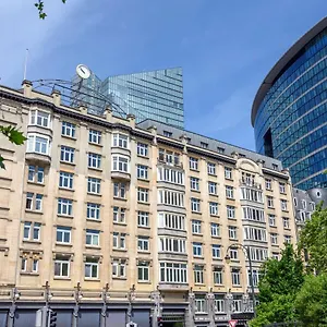 Otel Doubletree By Hilton Brussels